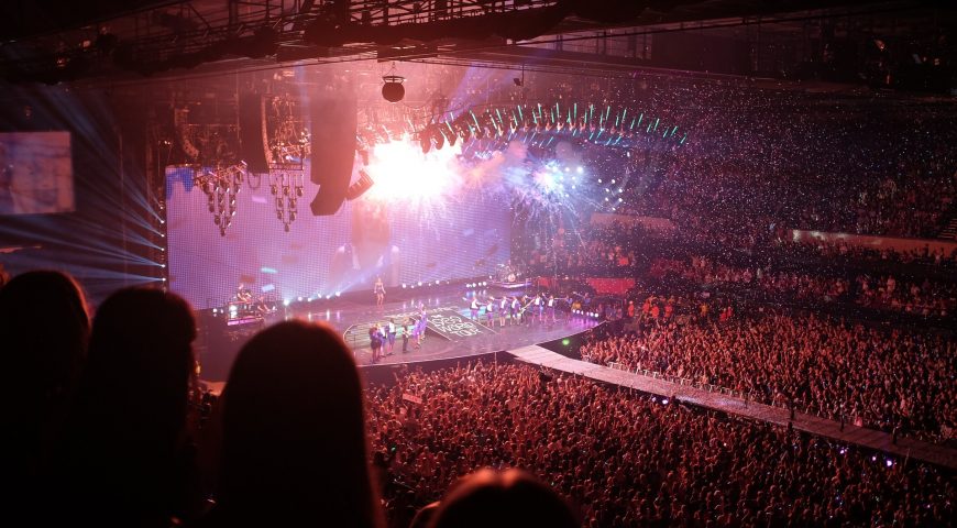 merchandising concert