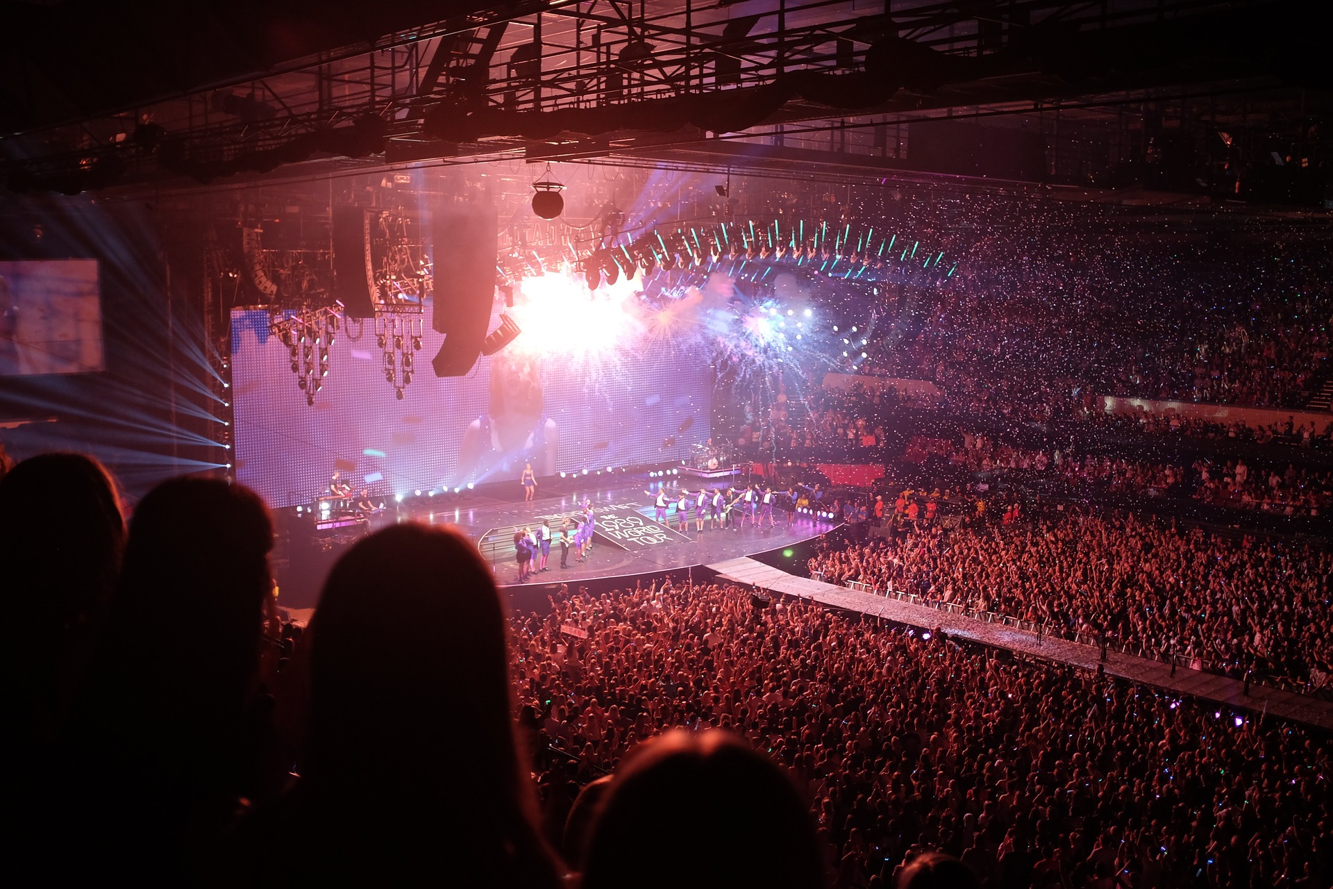 merchandising concert