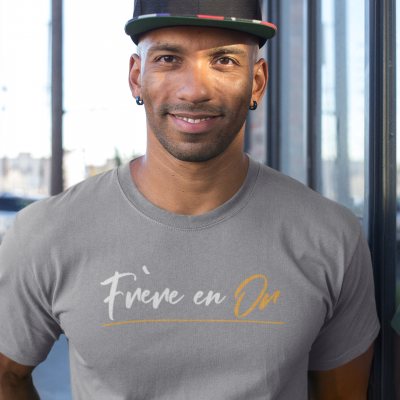 T-shirt frère en or