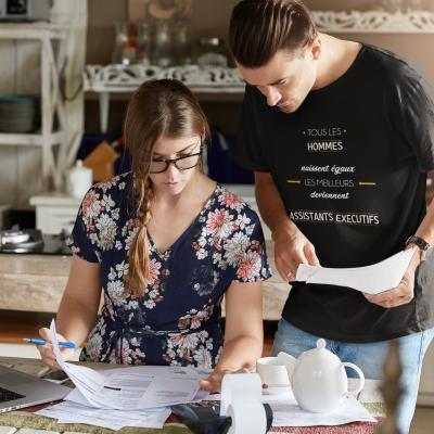 T-SHIRT MÉTIER LES MEILLEURS DEVIENNENT ASSISTANTS EXÉCUTIFS