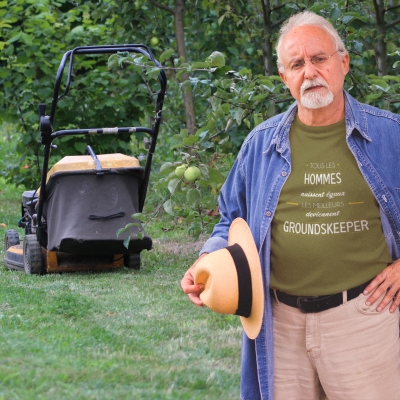 T-SHIRT MÉTIER LES MEILLEURS DEVIENNENT GROUNDSKEEPER