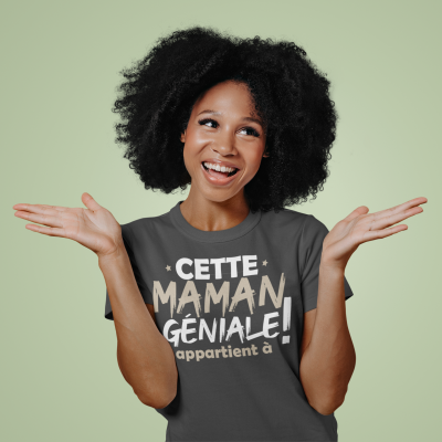 T-shirt cette maman géniale appartient à (personnaliser)