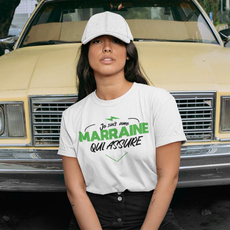 T-SHIRT JE SUIS UNE MARRAINE QUI ASSURE