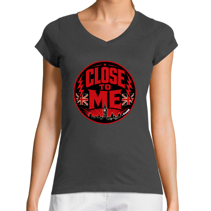 T-SHIRT FEMME COL V KLASSS "CLOSE TO ME" style ENGLAND - Coupe très ajustée